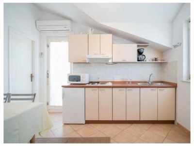 Apartment One bedroom apartment with terrace and sea view Supetar, Brač A-16774-c - Outdoor photo 19