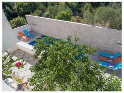 Apartment One bedroom apartment with terrace and sea view Supetar, Brač A-16774-c - Outdoor photo 26