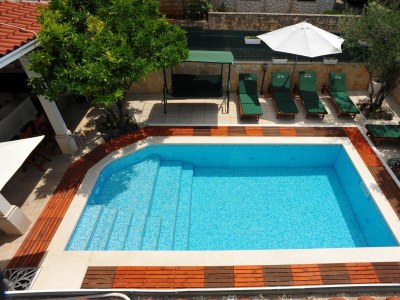 Apartment Two bedroom apartment with terrace and sea view Sutivan, Brač A-16846-a - Outdoor photo 4