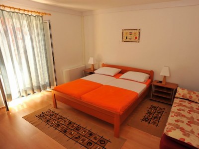 Apartment Two bedroom apartment with terrace and sea view Sutivan, Brač A-16846-a - Outdoor photo 19