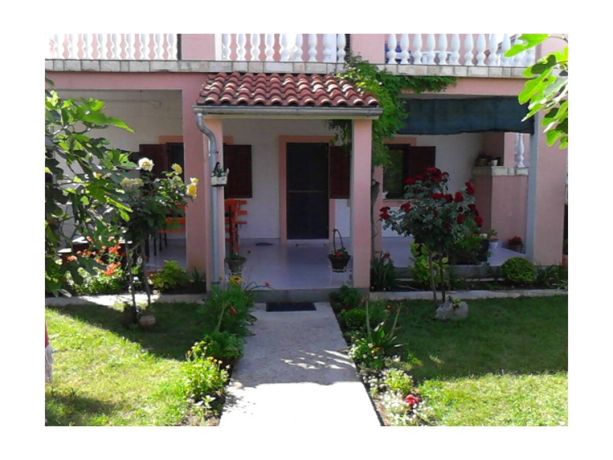 Apartment Two bedroom apartment with terrace Privlaka, Zadar A-14654-a - Outdoor photo 5