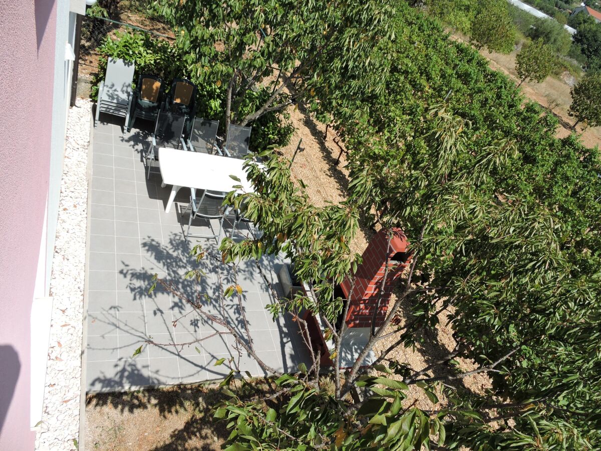 Apartment Two bedroom apartment with balcony and sea view Trogir A-16898-b - Outdoor photo 2