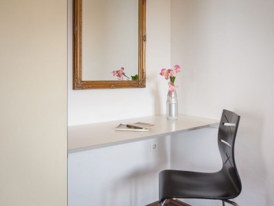 Apartment One bedroom apartment with terrace and sea view Vinišće, Trogir A-16928-a - Outdoor photo 24