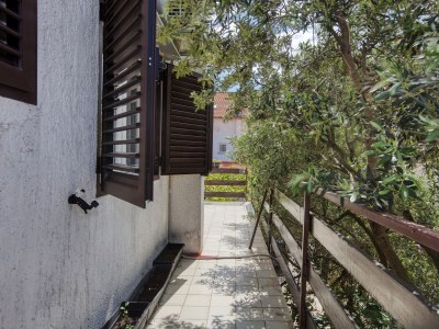 Apartment Two bedroom apartment with terrace Vodice A-15228-a - Outdoor photo 12