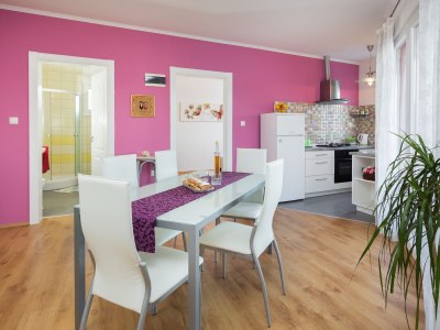 Apartment Two bedroom apartment with terrace and sea view Vinišće, Trogir A-16928-c - Outdoor photo 14