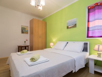 Apartment Two bedroom apartment with terrace and sea view Vinišće, Trogir A-16928-c - Outdoor photo 23