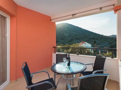 Apartment Two bedroom apartment with terrace and sea view Vinišće, Trogir A-16928-c - Outdoor photo 25