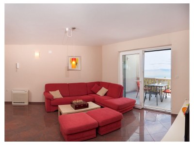 Apartment Two bedroom apartment with balcony and sea view Postira, Brač A-15242-c - Outdoor photo 6