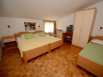 Apartment Two bedroom apartment with terrace and sea view Zadar - Diklo, Zadar A-15338-b - Outdoor photo 10