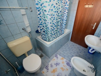 Apartment Two bedroom apartment with terrace and sea view Zadar - Diklo, Zadar A-15338-c - Outdoor photo 14