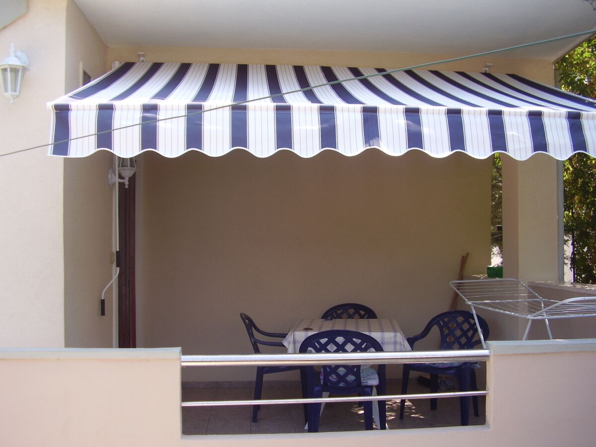 Apartment One bedroom apartment with terrace Nin, Zadar A-15861-a