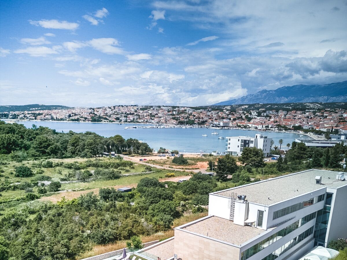 Apartment One bedroom apartment with balcony and sea view Novalja, Pag A-15882-l - Outdoor photo 2