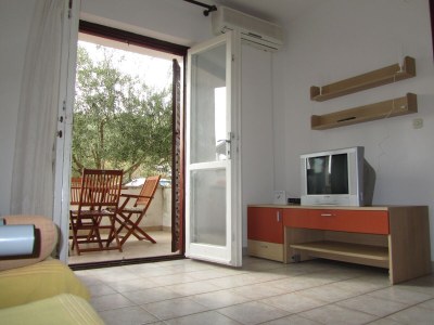 Apartment Two bedroom apartment with terrace Slatine, Čiovo A-15916-a - Outdoor photo 6