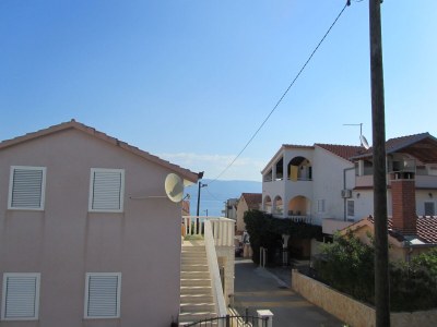 Apartment Two bedroom apartment with terrace Slatine, Čiovo A-15916-a - Outdoor photo 13