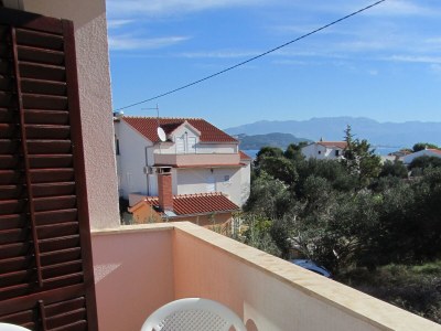 Apartment One bedroom apartment with balcony and sea view Slatine, Čiovo A-15916-c - Outdoor photo 11