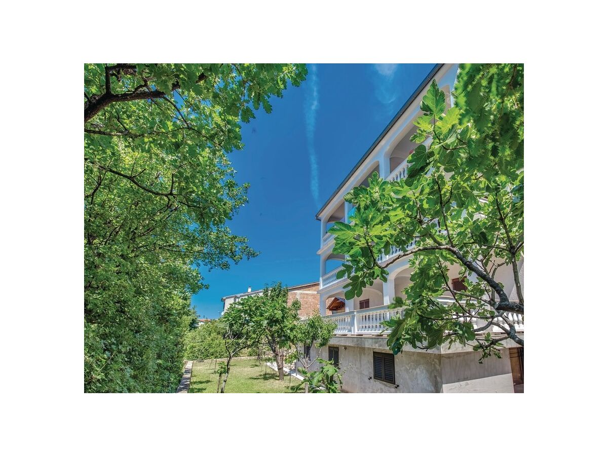 Apartment Three bedroom apartment with terrace and sea view Novi Vinodolski A-15946-a - Outdoor photo 3