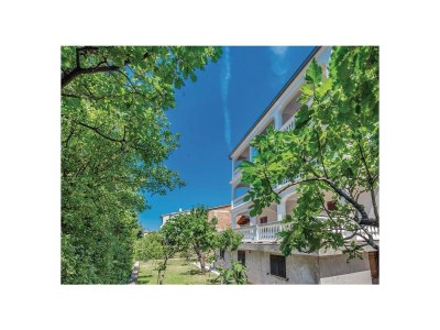 Apartment Three bedroom apartment with terrace and sea view Novi Vinodolski A-15946-a - Outdoor photo 3