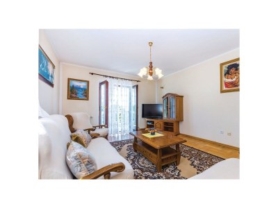 Apartment Three bedroom apartment with terrace and sea view Novi Vinodolski A-15946-a - Outdoor photo 5