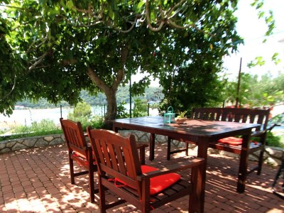 Apartment Two bedroom apartment with terrace and sea view Kampor, Rab A-15518-a - Outdoor photo 17