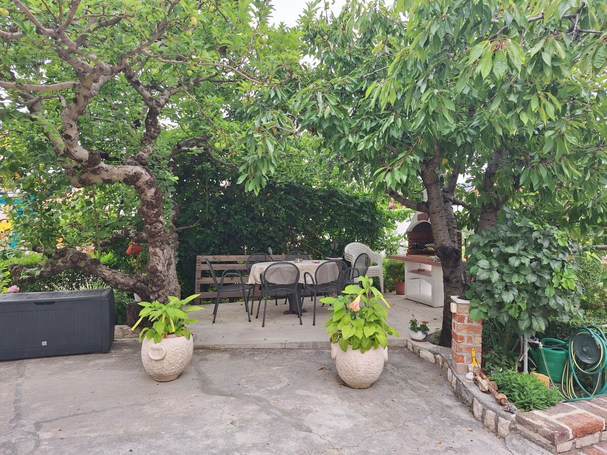 Apartment One bedroom apartment with terrace Supetarska Draga - Donja, Rab A-15999-b - Outdoor photo 5