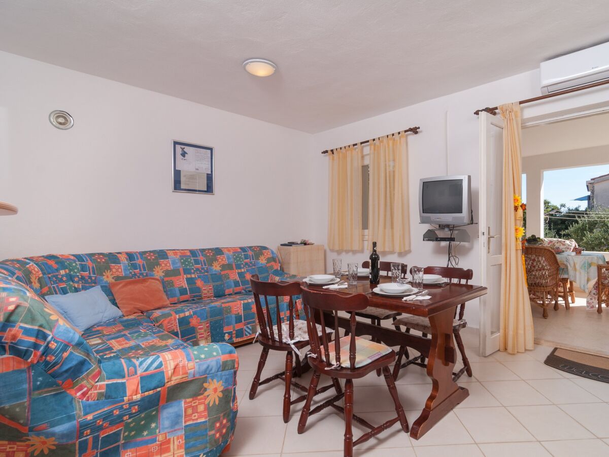 Apartment Two bedroom apartment with terrace Rogoznica A-15551-a - Outdoor photo 5