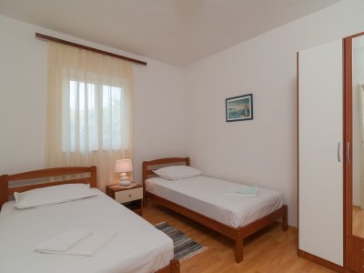 Apartment Two bedroom apartment with terrace Rogoznica A-15551-a - Outdoor photo 11