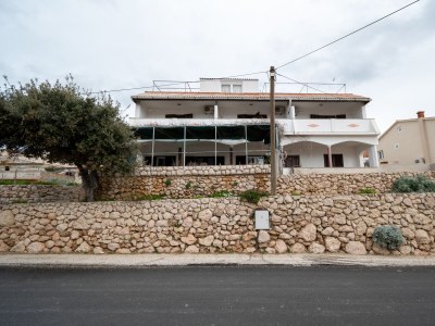 Apartment Apartments and rooms with parking space Zubovići, Pag - 16063 - Apartments and rooms with parking space Zubovići, Pag - 16063 - Outdoor photo 3