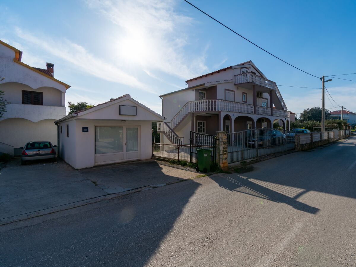 Apartment Apartments with parking space Bibinje, Zadar - 14773 - Outdoor photo 4