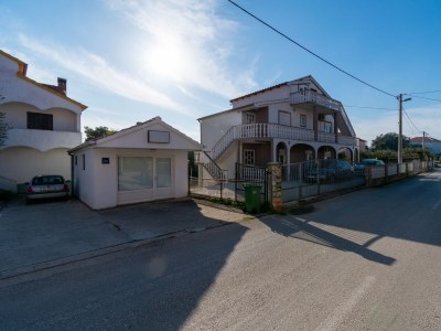 Apartment Apartments with parking space Bibinje, Zadar - 14773 - Outdoor photo 4