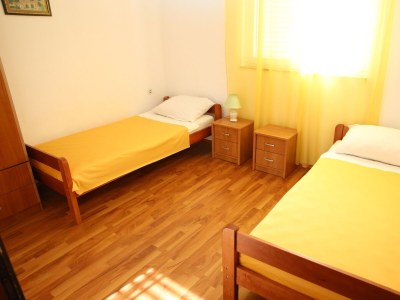 Apartment Three bedroom apartment with air-conditioning Vodice A-16190-a - Outdoor photo 12