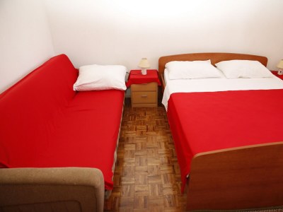 Apartment Three bedroom apartment with terrace Vodice A-16190-c - Outdoor photo 9