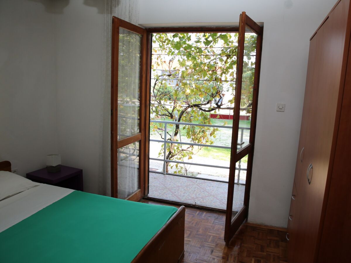 Apartment One bedroom apartment with balcony Vodice A-16190-d