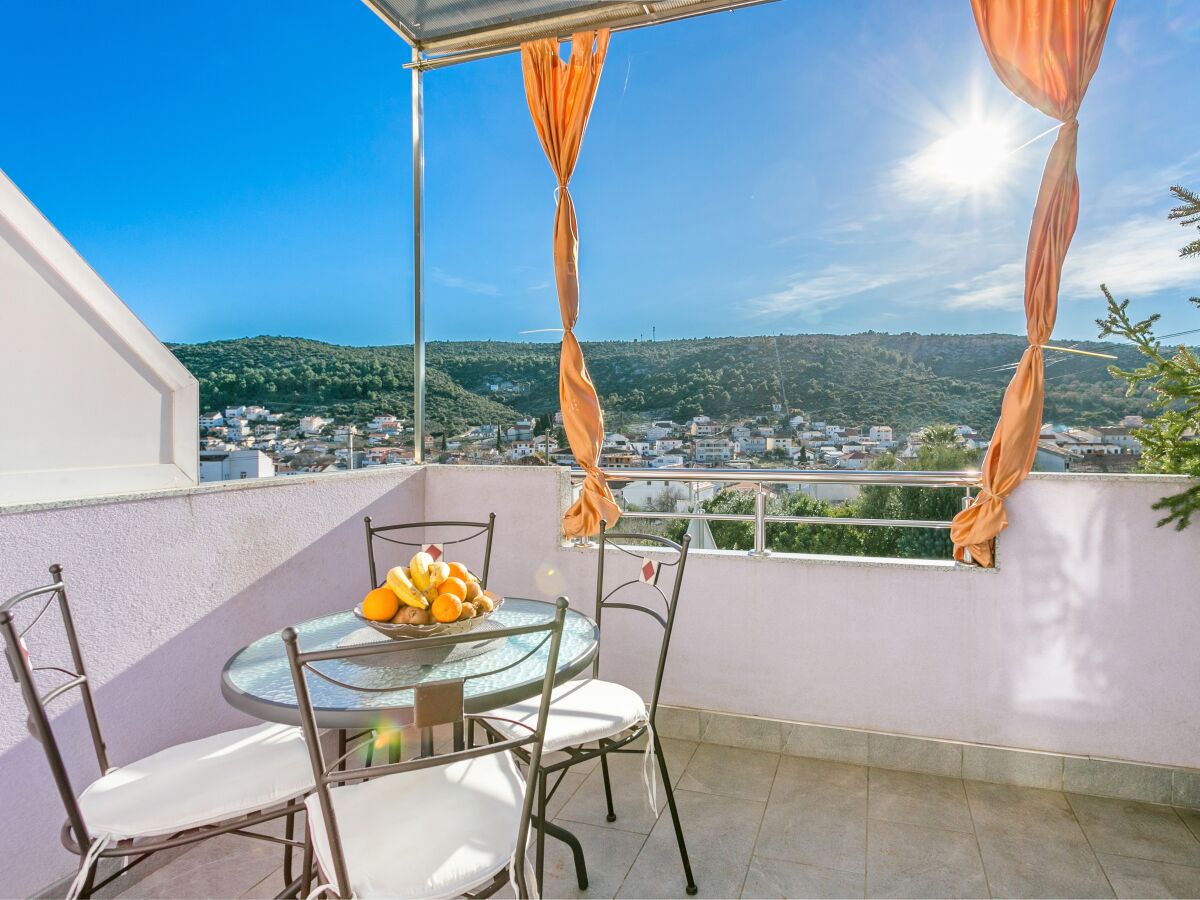 Apartment One bedroom apartment with terrace Marina, Trogir A-17013-a