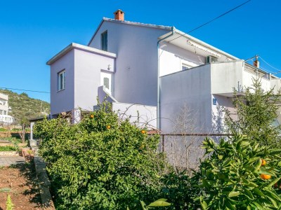 Apartment One bedroom apartment with terrace Marina, Trogir A-17013-b - Outdoor photo 5