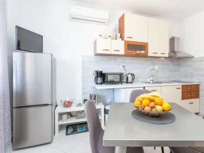 Apartment One bedroom apartment with terrace Marina, Trogir A-17013-b - Outdoor photo 12