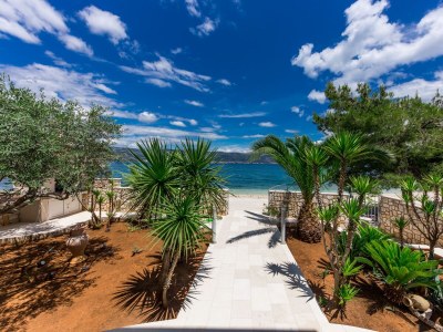 Apartment Two bedroom apartment near beach Arbanija, Čiovo A-14825-c - Outdoor photo 9