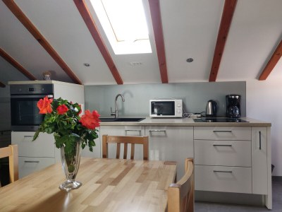 Apartment One bedroom apartment with balcony and sea view Vinišće, Trogir A-17062-b - Outdoor photo 10