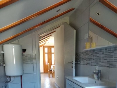 Apartment One bedroom apartment with balcony and sea view Vinišće, Trogir A-17062-b - Outdoor photo 15