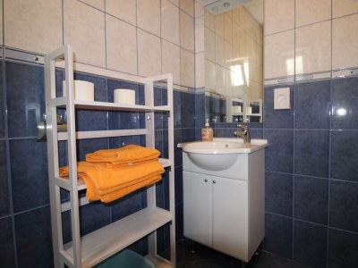 Apartment Two bedroom apartment with balcony and sea view Cove Vela Stiniva, Hvar A-17075-b - Outdoor photo 13