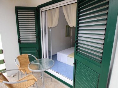 Apartment Two bedroom apartment with balcony and sea view Cove Vela Stiniva, Hvar A-17075-b - Outdoor photo 14