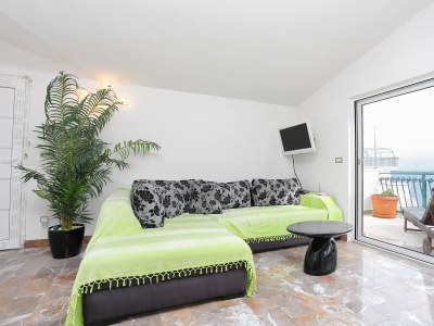 Apartment Two bedroom apartment with terrace and sea view Cove Ljubljeva, Trogir A-17122-a - Outdoor photo 14