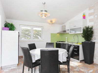 Apartment Two bedroom apartment with terrace and sea view Cove Ljubljeva, Trogir A-17122-a - Outdoor photo 16