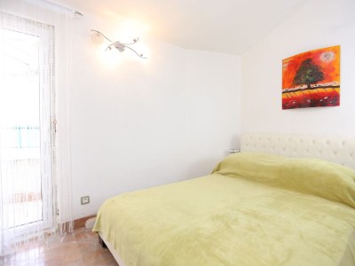 Apartment Two bedroom apartment with terrace and sea view Cove Ljubljeva, Trogir A-17122-a - Outdoor photo 18