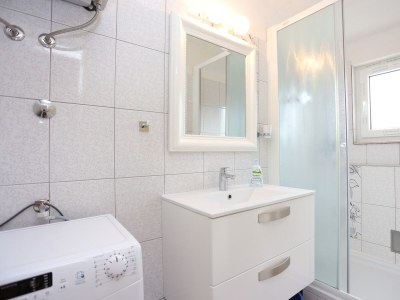 Apartment Two bedroom apartment with terrace and sea view Cove Ljubljeva, Trogir A-17122-a - Outdoor photo 23