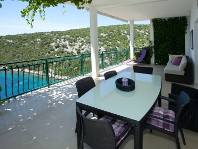 Apartment Two bedroom apartment with terrace and sea view Cove Ljubljeva, Trogir A-17122-c - Outdoor photo 26