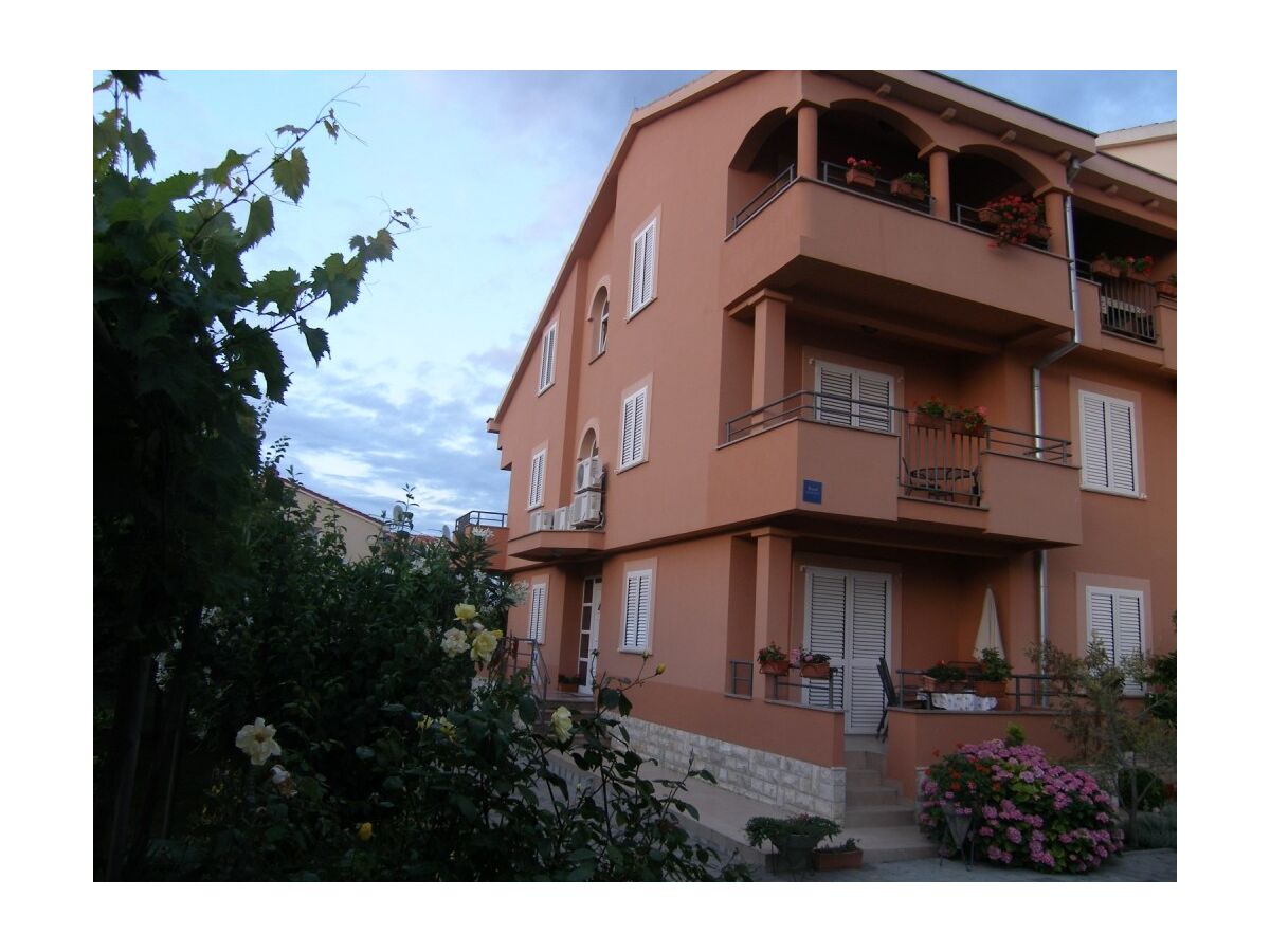 Apartment One bedroom apartment with balcony Sukošan, Zadar A-14970-b