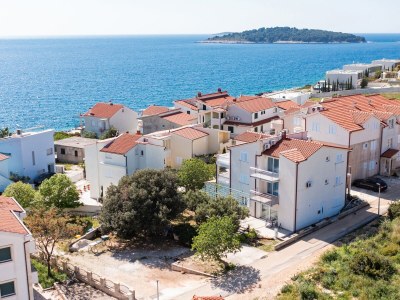 Apartment Two bedroom apartment with terrace and sea view Rogoznica A-17129-b - Outdoor photo 4