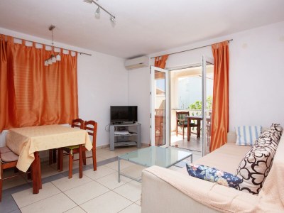 Apartment Two bedroom apartment with terrace and sea view Rogoznica A-17129-b - Outdoor photo 19