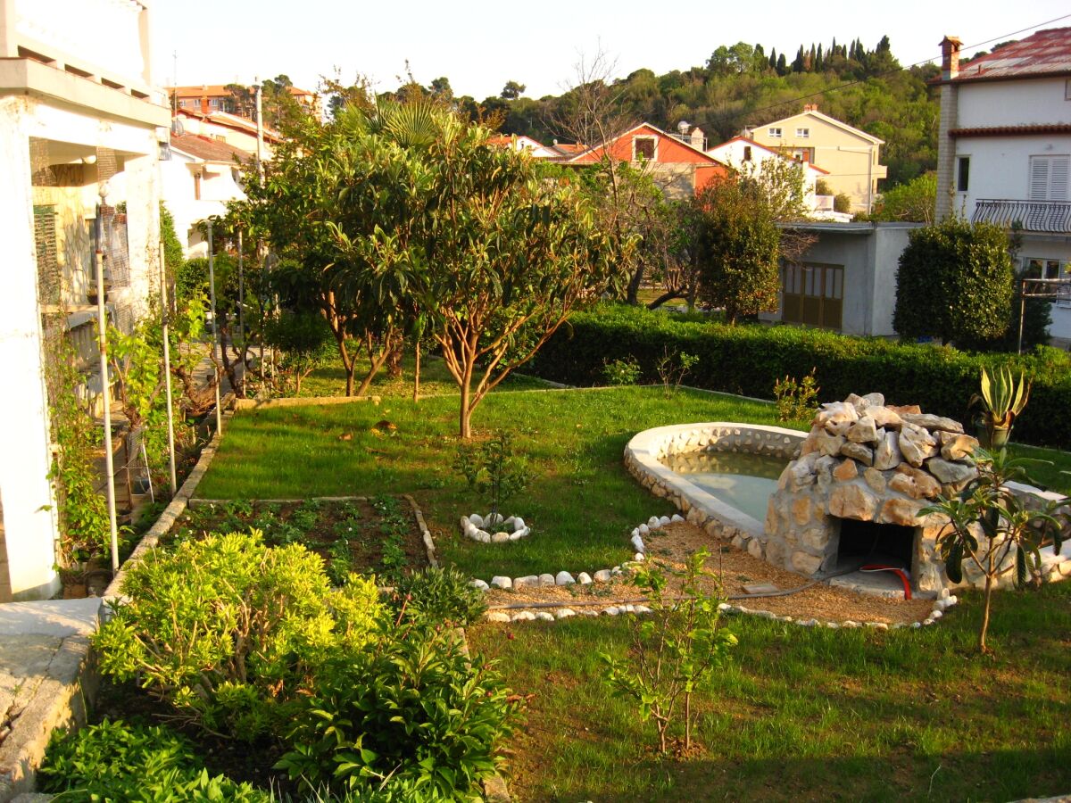 Apartment Two bedroom apartment with terrace Palit, Rab A-14996-a - Outdoor photo 4