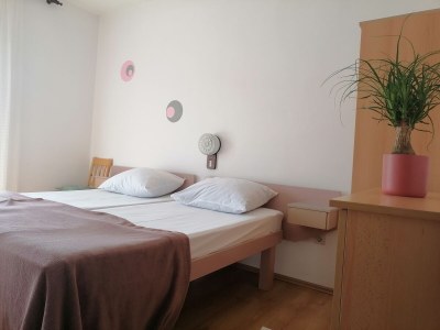 Apartment Two bedroom apartment with terrace Palit, Rab A-14996-a - Outdoor photo 17